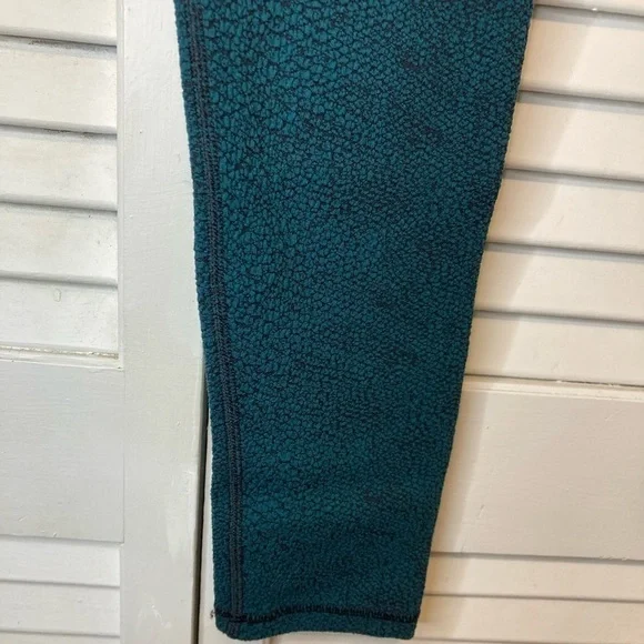 Calia By Carrie Underwood Green Jacquard High Rise Leggings Size Small - Picture 7 of 10